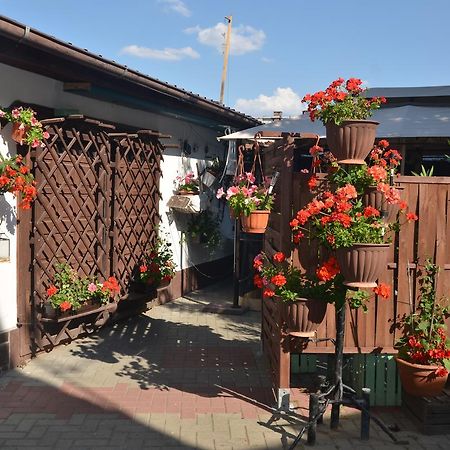 Motel Eden Zamość Екстериор снимка