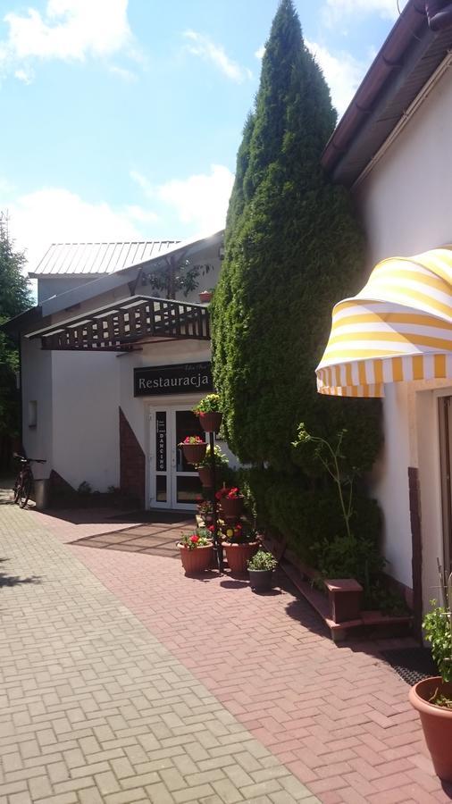 Motel Eden Zamość Екстериор снимка